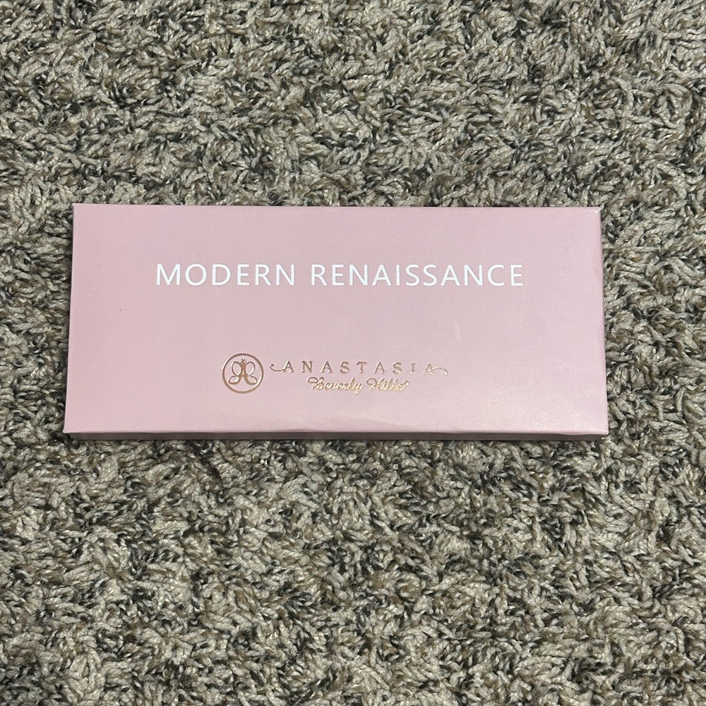 Anastasia Beverly Hills: MODERN RENAISSANCE